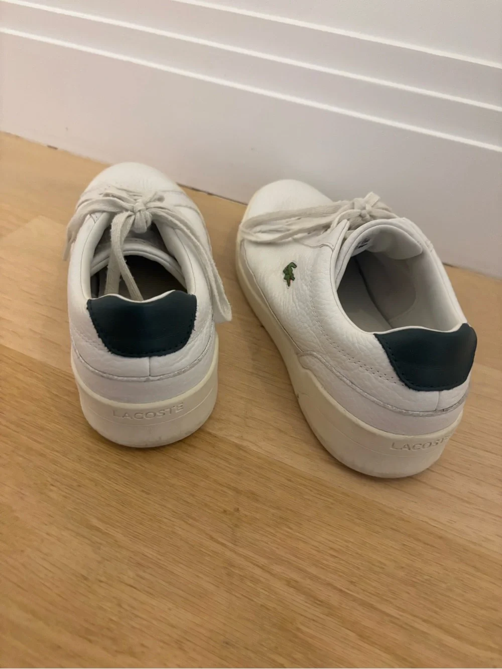 Lacoste White Leather Low-Top Sneakers with Navy Heel Tab